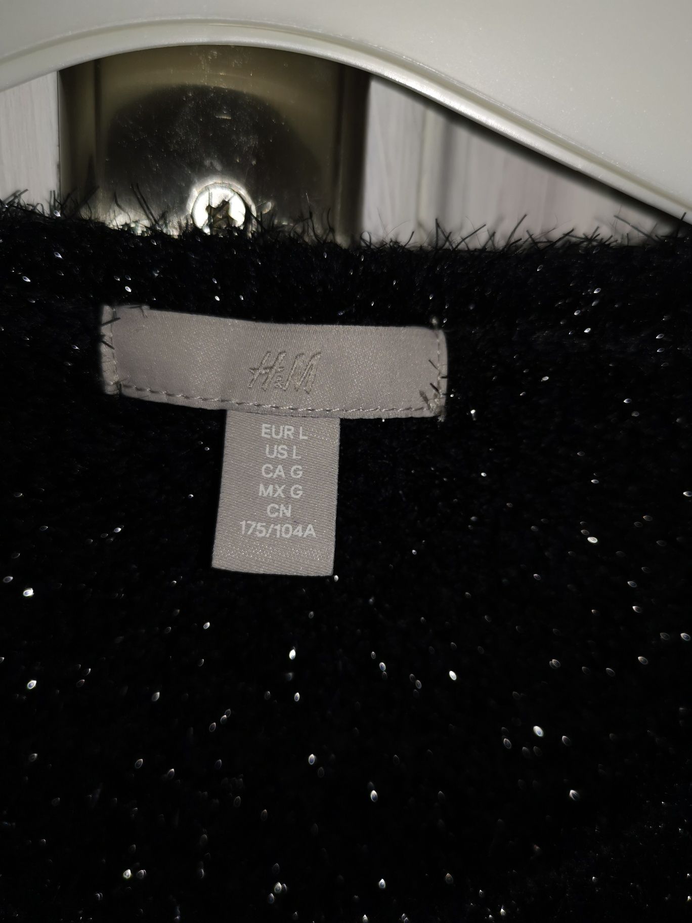 Sweter H&M nowy ze srebrną nitką