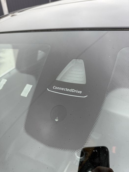 Bmw f30 2017 год 330 hybrid plugin дтп