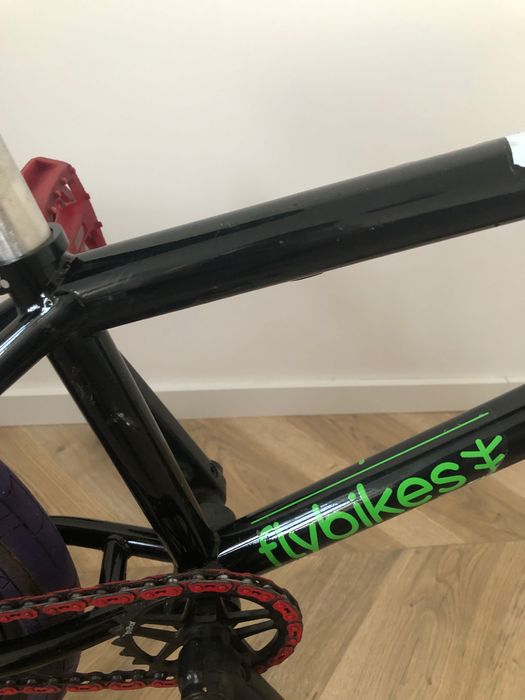 Bmx rower wyczynowy - Flybikes Neutron ( Gratis kask i pegi )