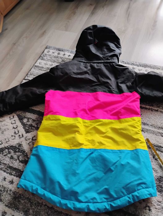 Urzywany kurtka narciarska z cropp