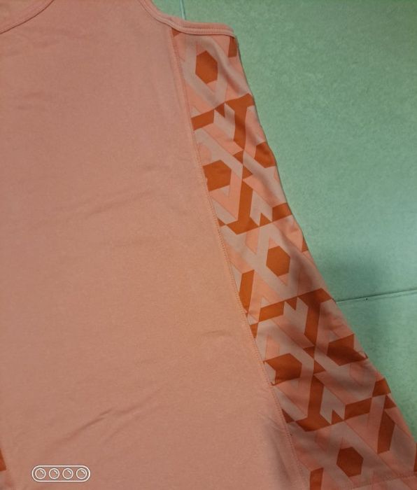 Top de Desporto Crivit Coral Tamnho S NOVO C/ Etiqueta
