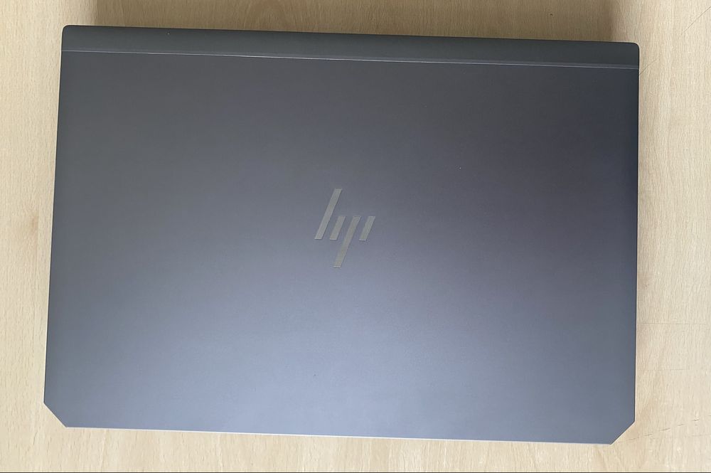 ІДЕАЛ HP ZBook 17 G5•17.3" FHD•Xeon E-2176M•32•512 Quadro P4200 (8Gb)