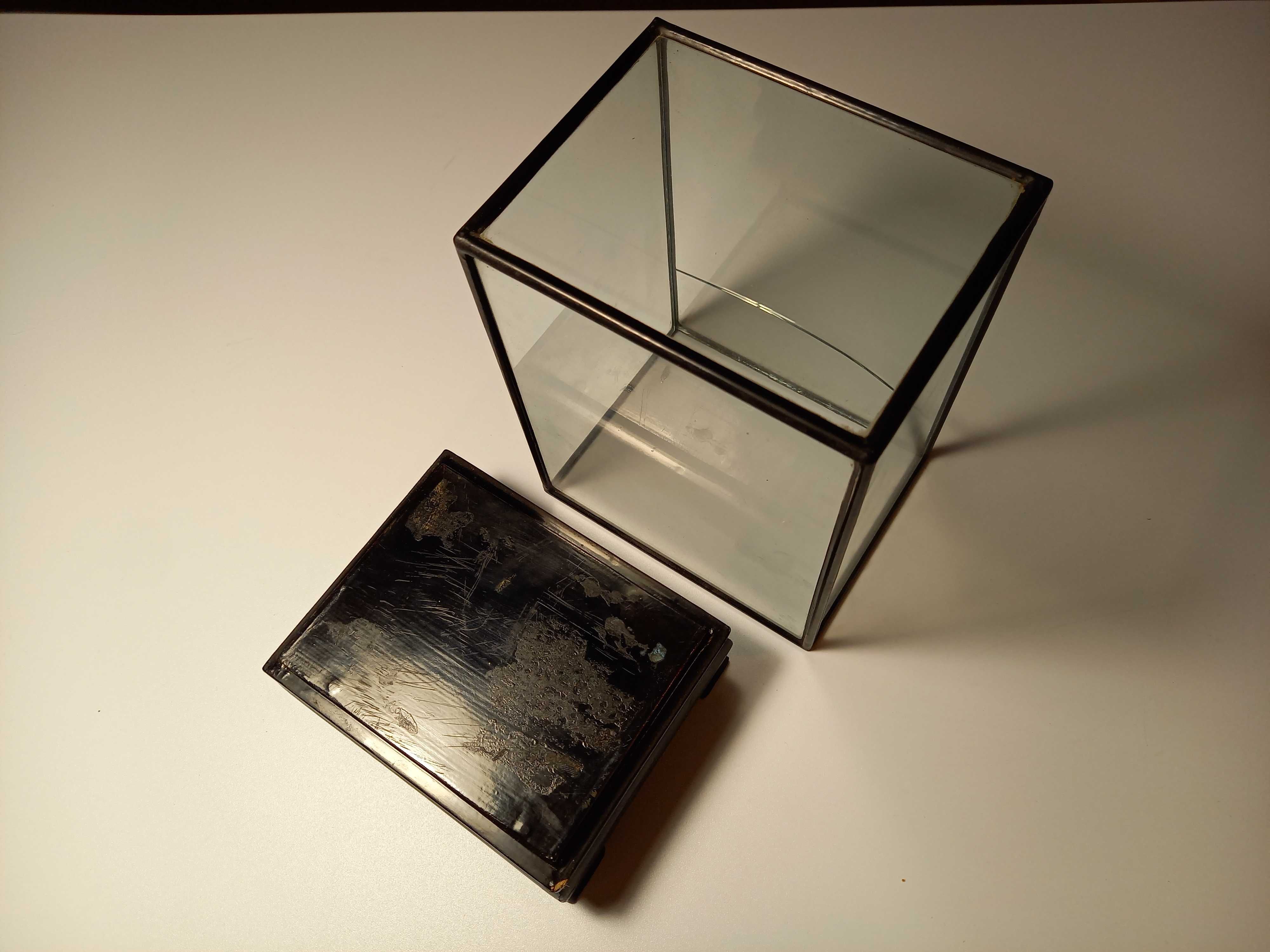 Szklana GABLOTKA na miniatury - modele 20 cm RZADKOŚĆ