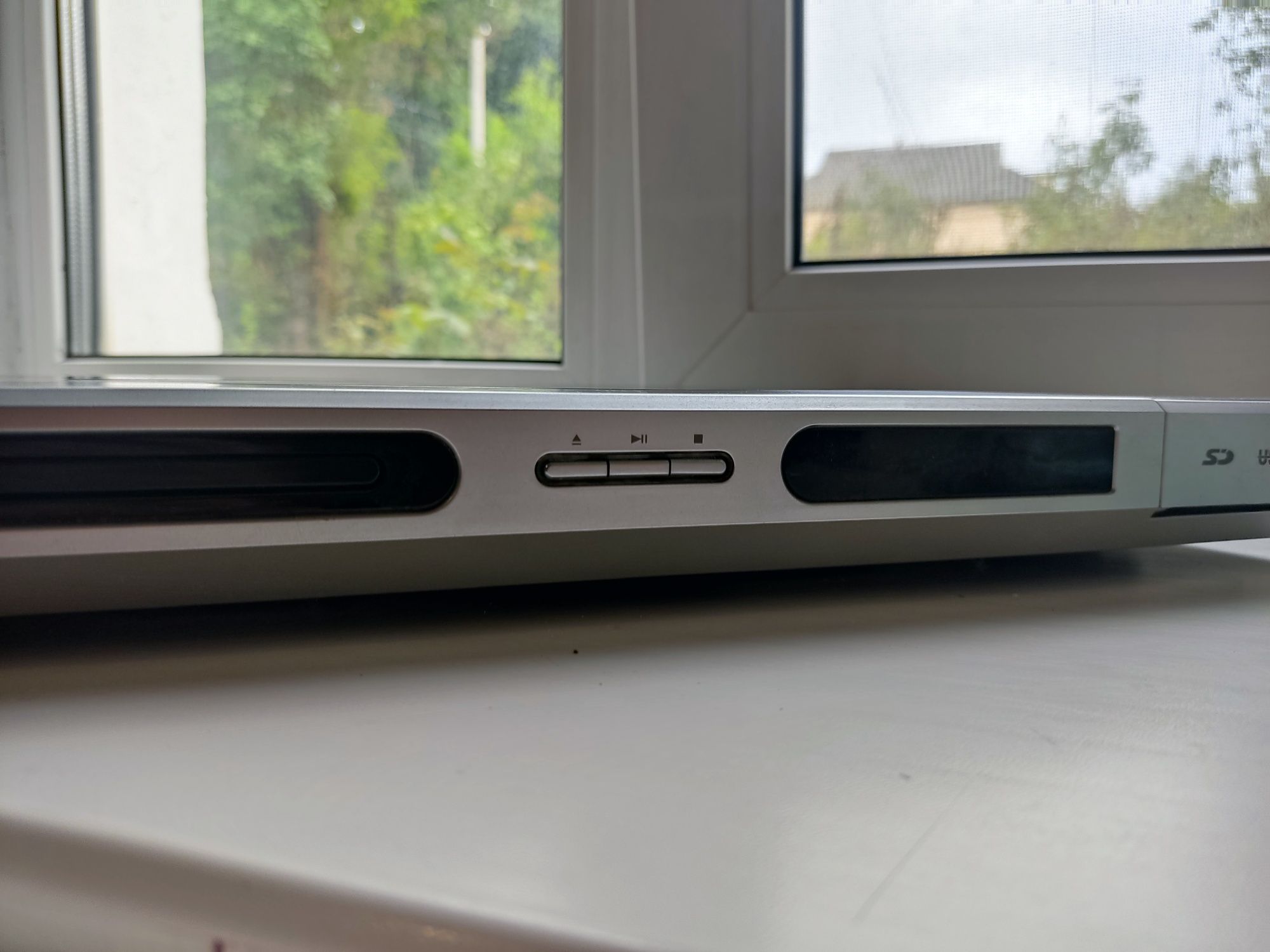 DVD player supra