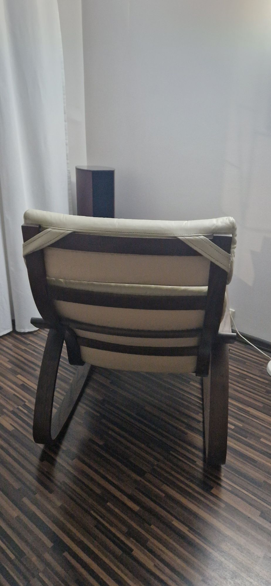 Krzesło/hotel bujane POANG Ikea