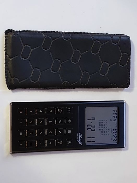 Карманный калькулятор часы оргонайзер