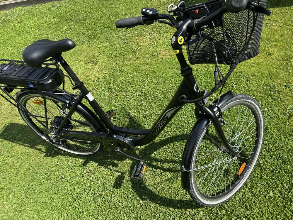 Rower elektryczny w stanie bardzo dobrym