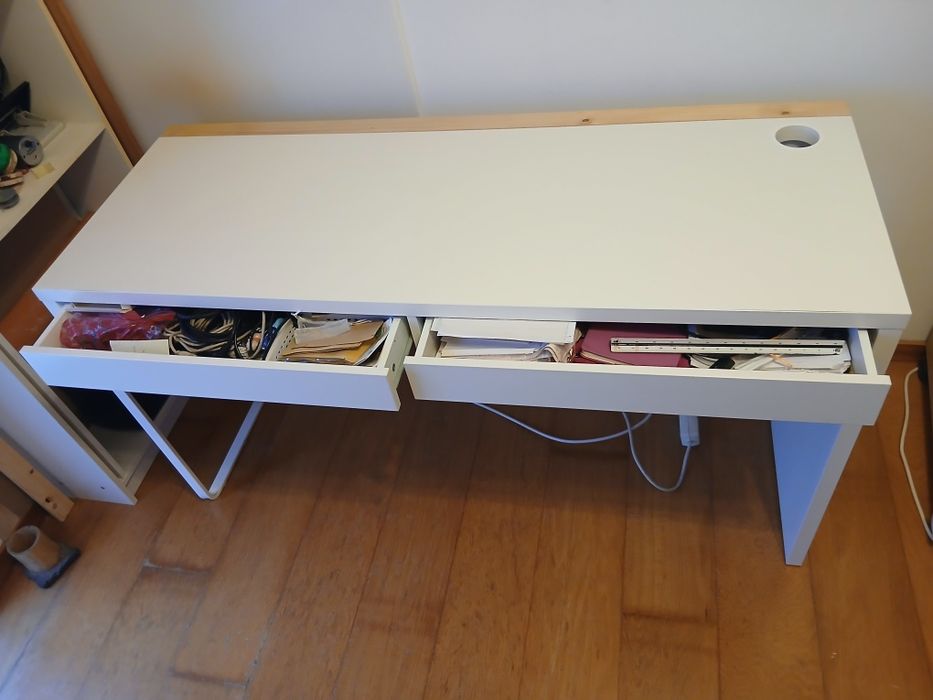 Secretária Micke ikea