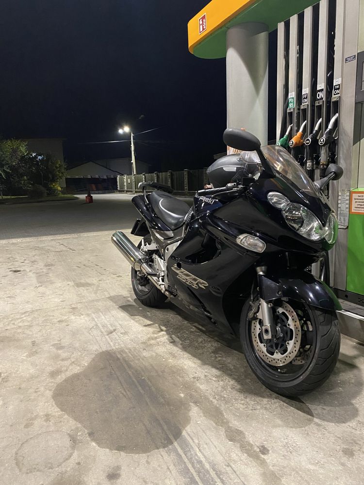 Kawasaki ZZR1200, drugi wlasciciel, ksiazka serwisowa