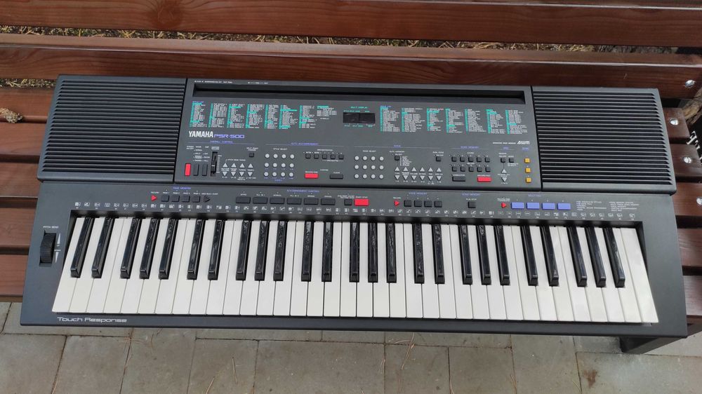 Синтезатор Yamaha PSR-500