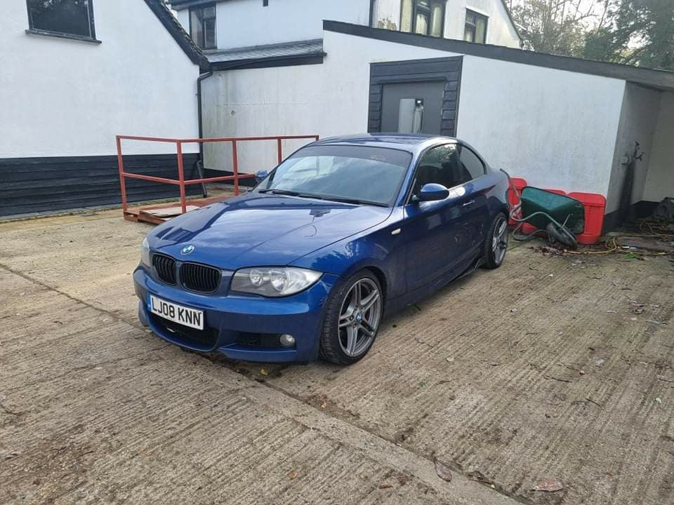 BMW 123d para peças