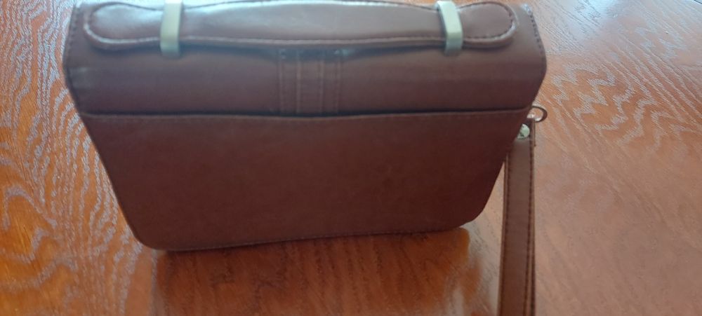 Продам барсетку фирмы SHX