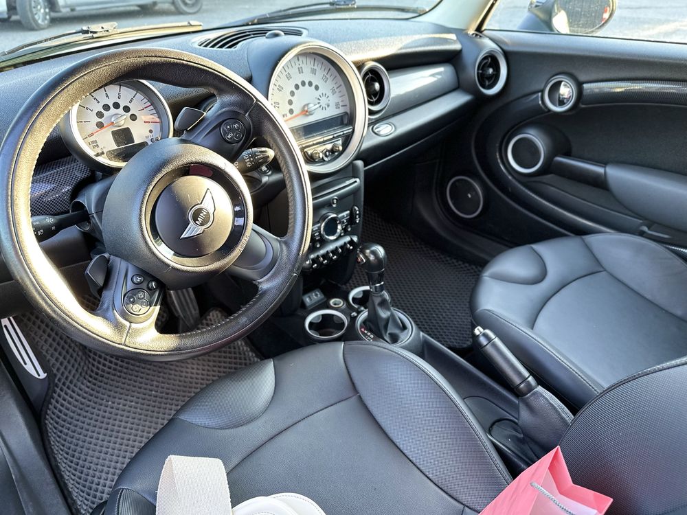 MINI Cooper S Hatch R56 (1.6 AКПП) бензин 184 л.с. рестайлінг 2013