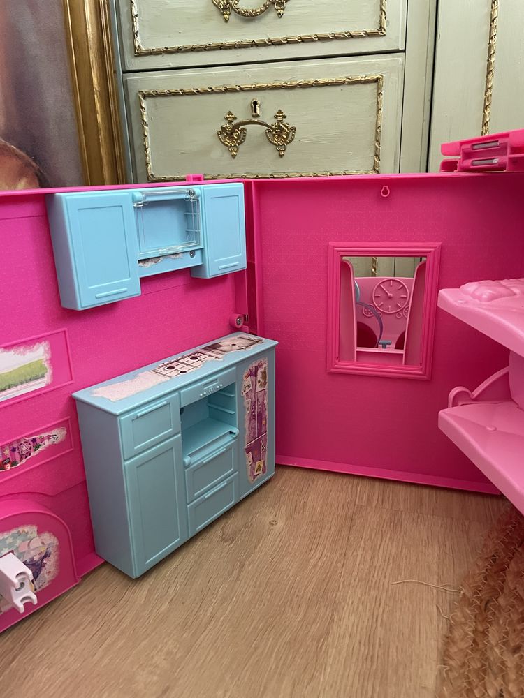 Carrinha / caravana barbie