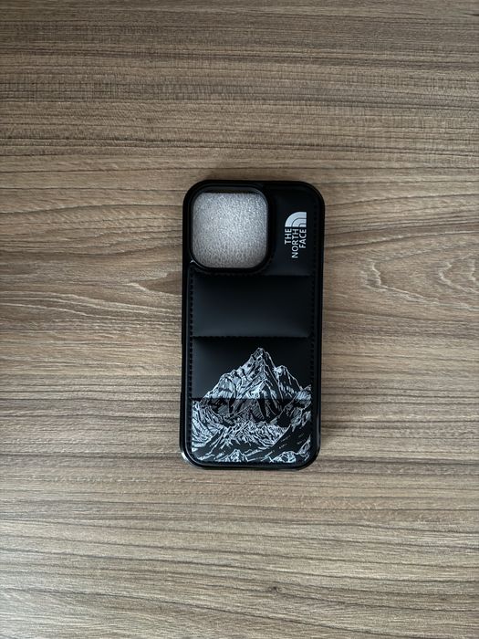 Etui The North Face iPhone 16 Pro
