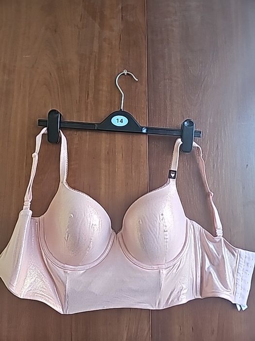 VICTORIA SECRET .фірмова білизна, бюстьє