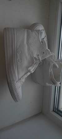 Converse Ctas Selene Monochrome Leather Mid White