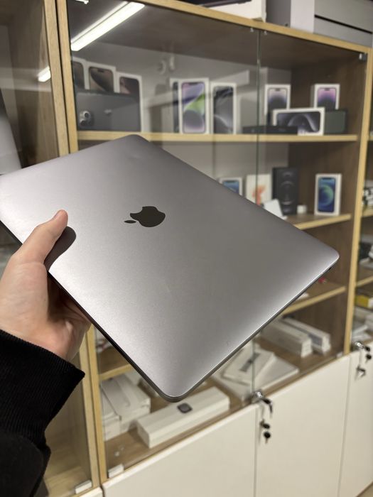 Ідеальний Macbook Air M1 8/256gb, 1цикл, гарантія