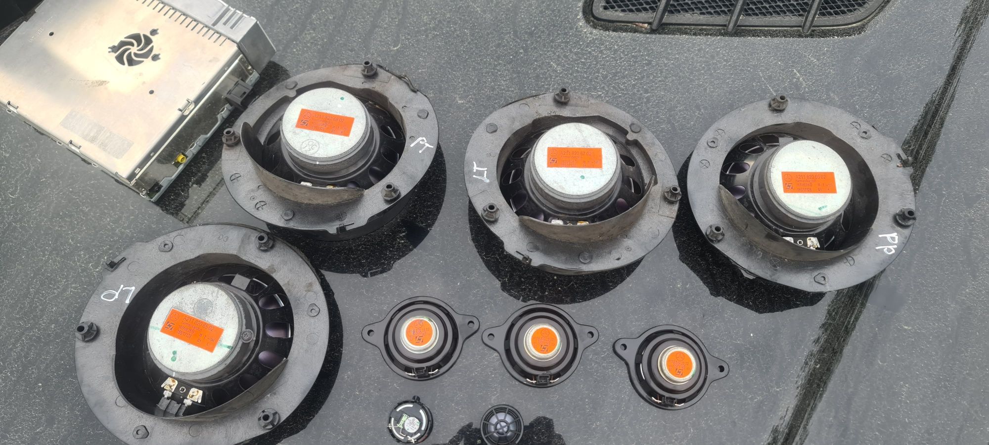 Głośnik Przedni Tylny Prawy Lewy Przód Tył Harman Kardon Mercedes W211