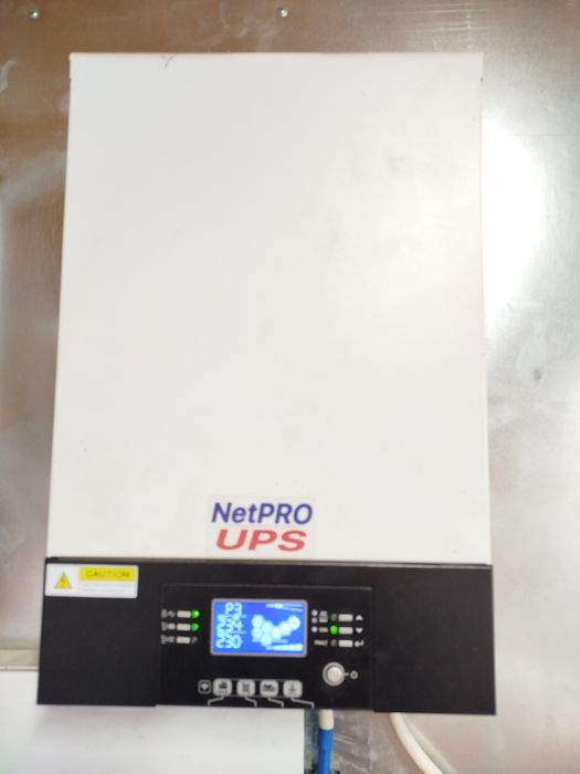 Інвертор INVERTER CHARGER Phaeton-ll 5000