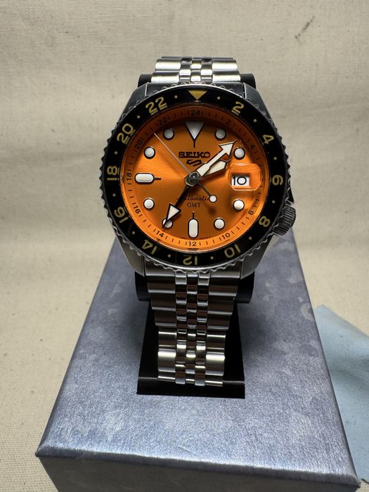 Seiko 5 Sports GMT SSK005