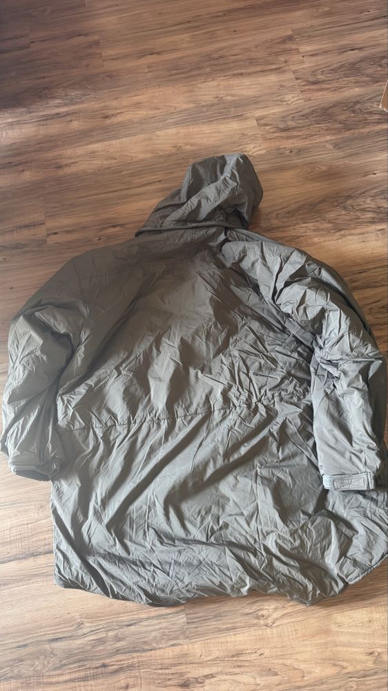Продам парку lewel 7
