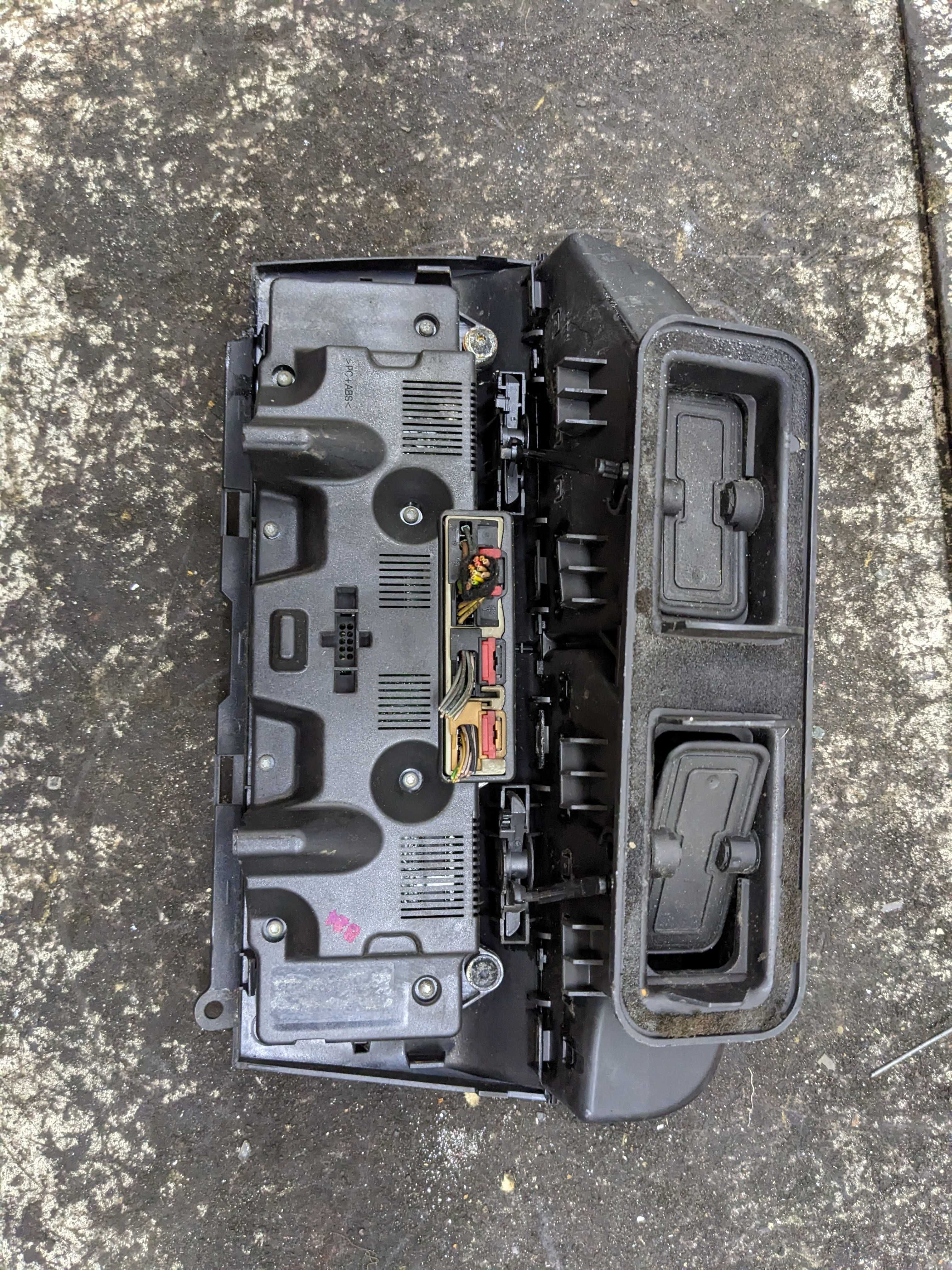 Seat Toledo III 3 Panel Nawiewu Klimatyzacji