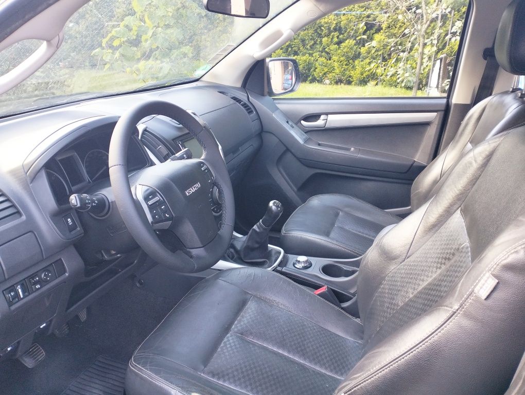 Isuzu D-max 2.5 TD. 163KM. Pickup. 4x4.