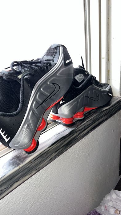 NIKE SHOX R4 (ORIGINAL)