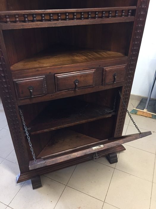 Cantoneira rustica de castanho