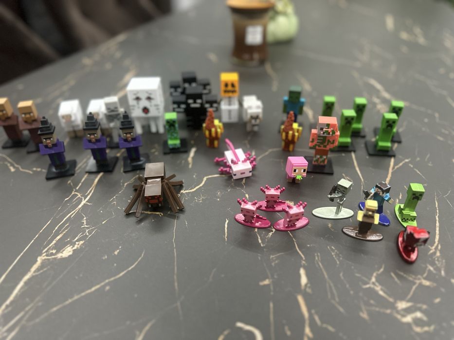 Фигурка майнкрафт