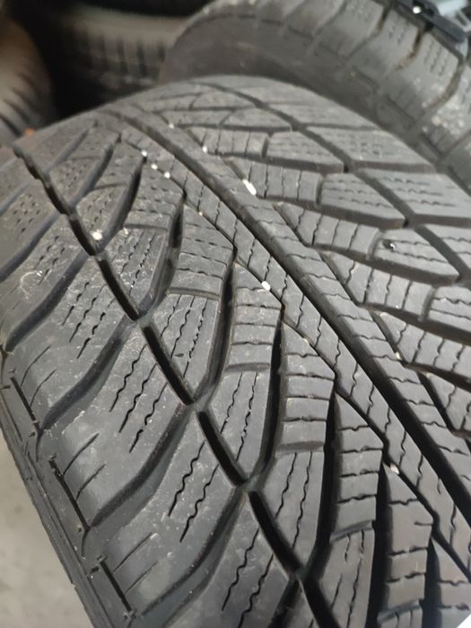 Opony zimowe 205/50R17 89H GoodYear Ultra Grip Performance | 2szt