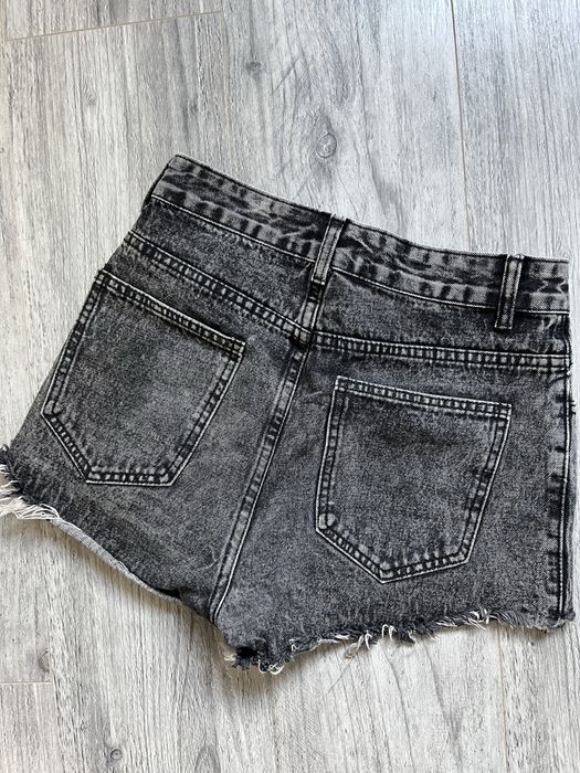 Świetne spodenki shein roz s