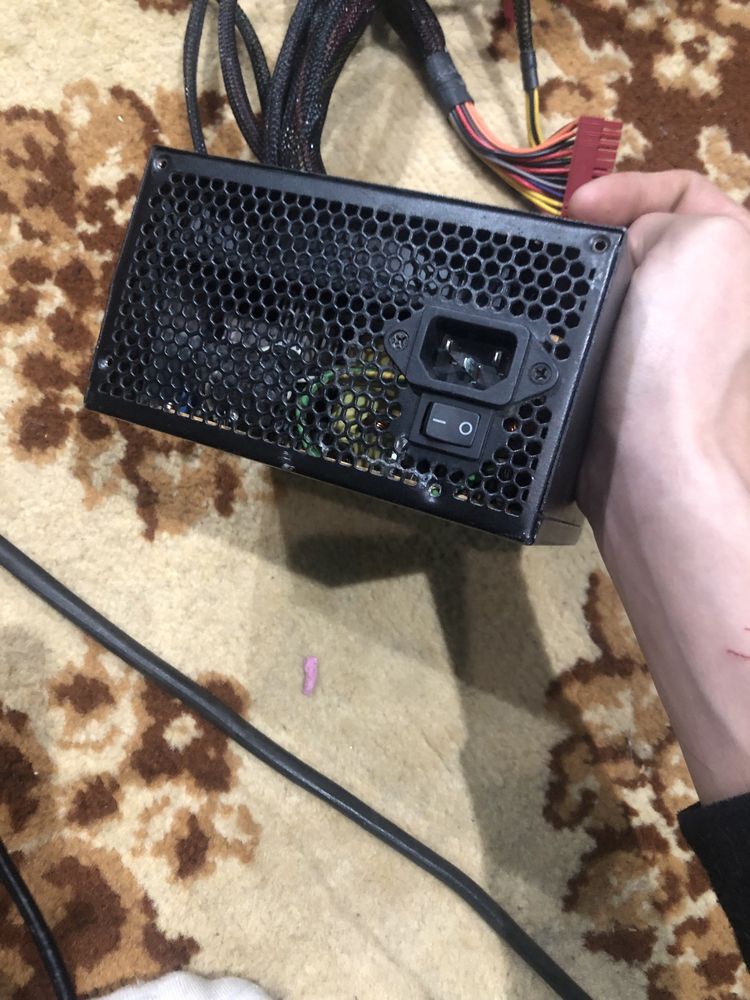 продам блок питания Xilenge так же Блок живлення GAMEMAX GM-500B