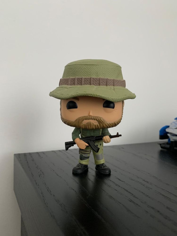 Funko Pop Capt. Price Call of duty SUPER RARO