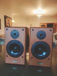 Colunas JPW Loudspeakers - ML410i.

Nominal impedance: 6 ohms
Power Ha