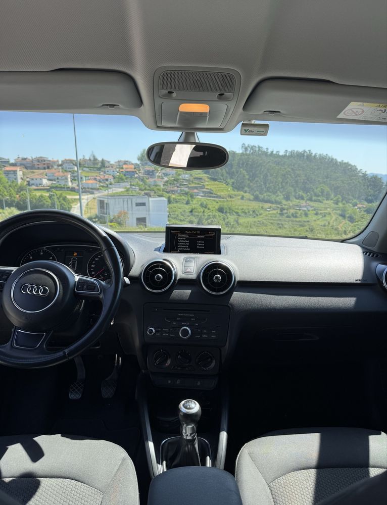 Audi A1 Sportback 1.6TDI S-Line