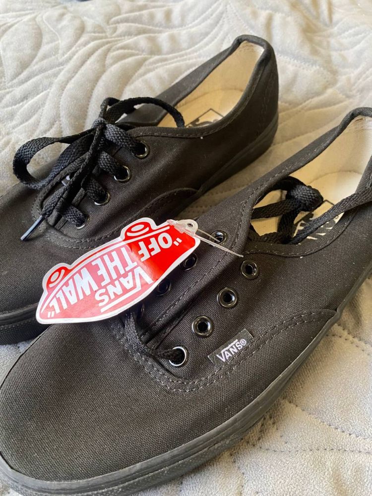 Кеди Vans Authentic  37 розмір