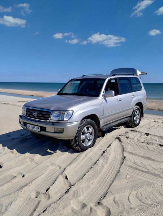 Продам Тойота Ленд Крузер