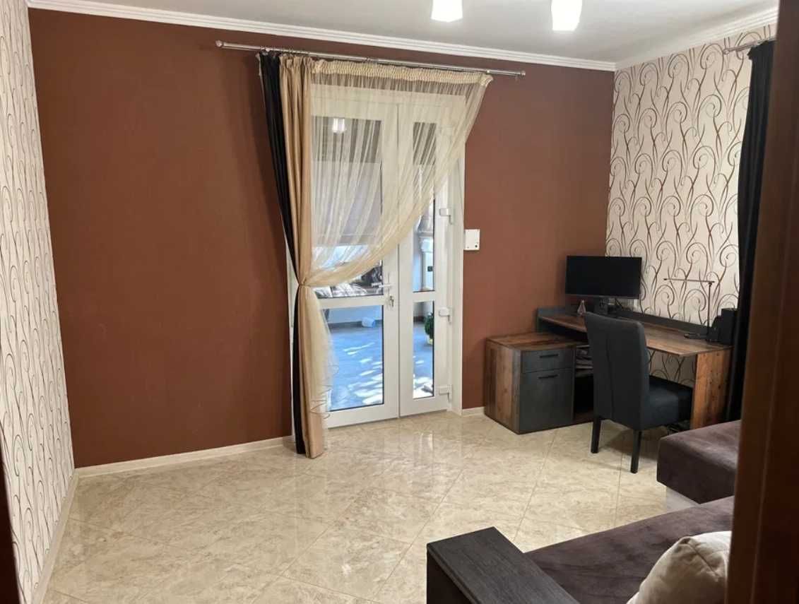 Продаж сучасного 2х поверхового будинка в Білогородці