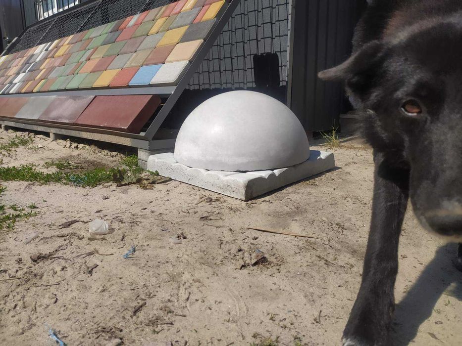 Полусфери бетонні , антипарковочні півкулі, обмежувач парковки.