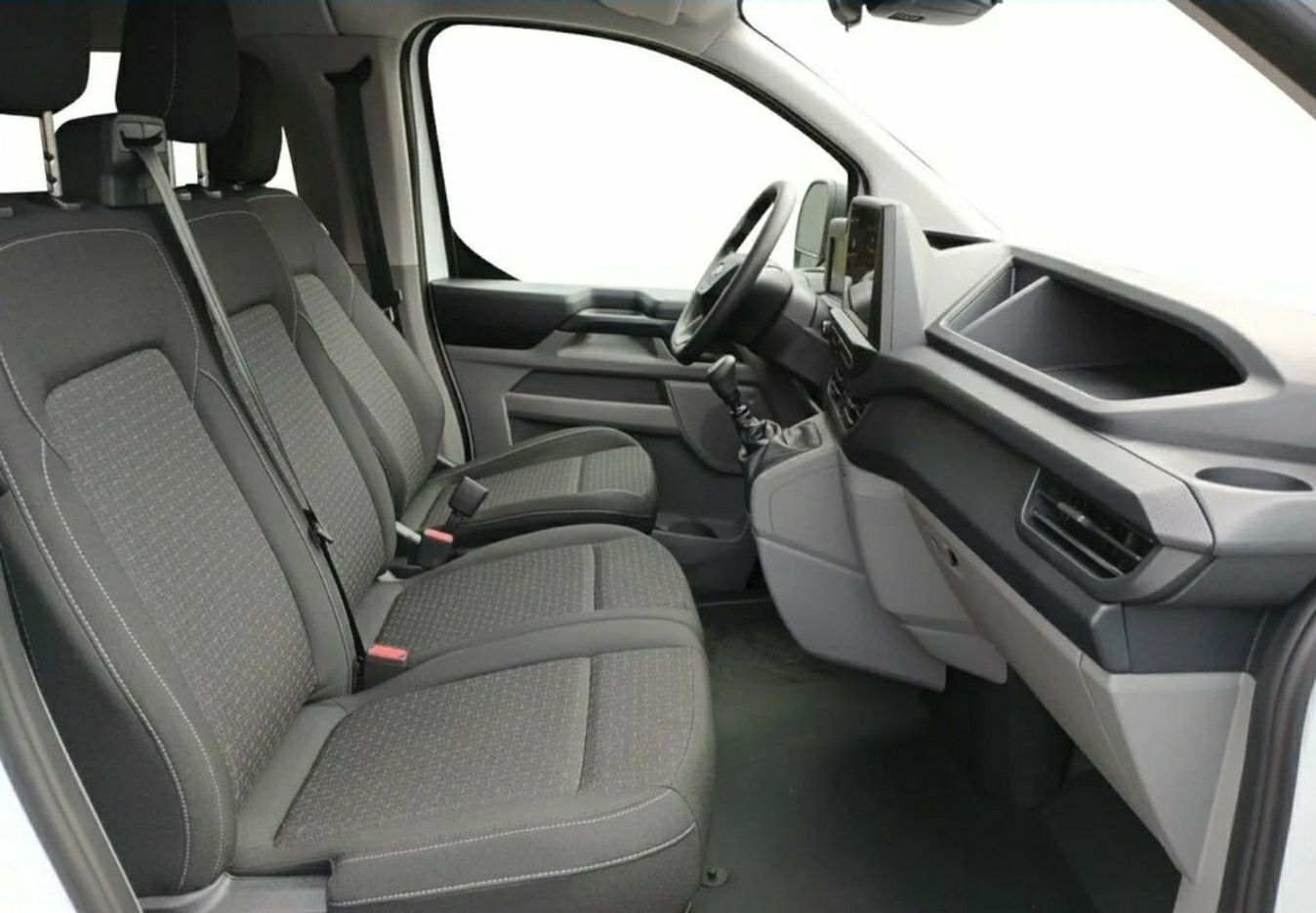 Wynajem busa Ford Transit Custom 9os