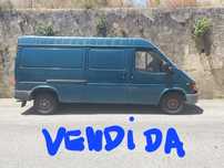 Carrinha Ford transit