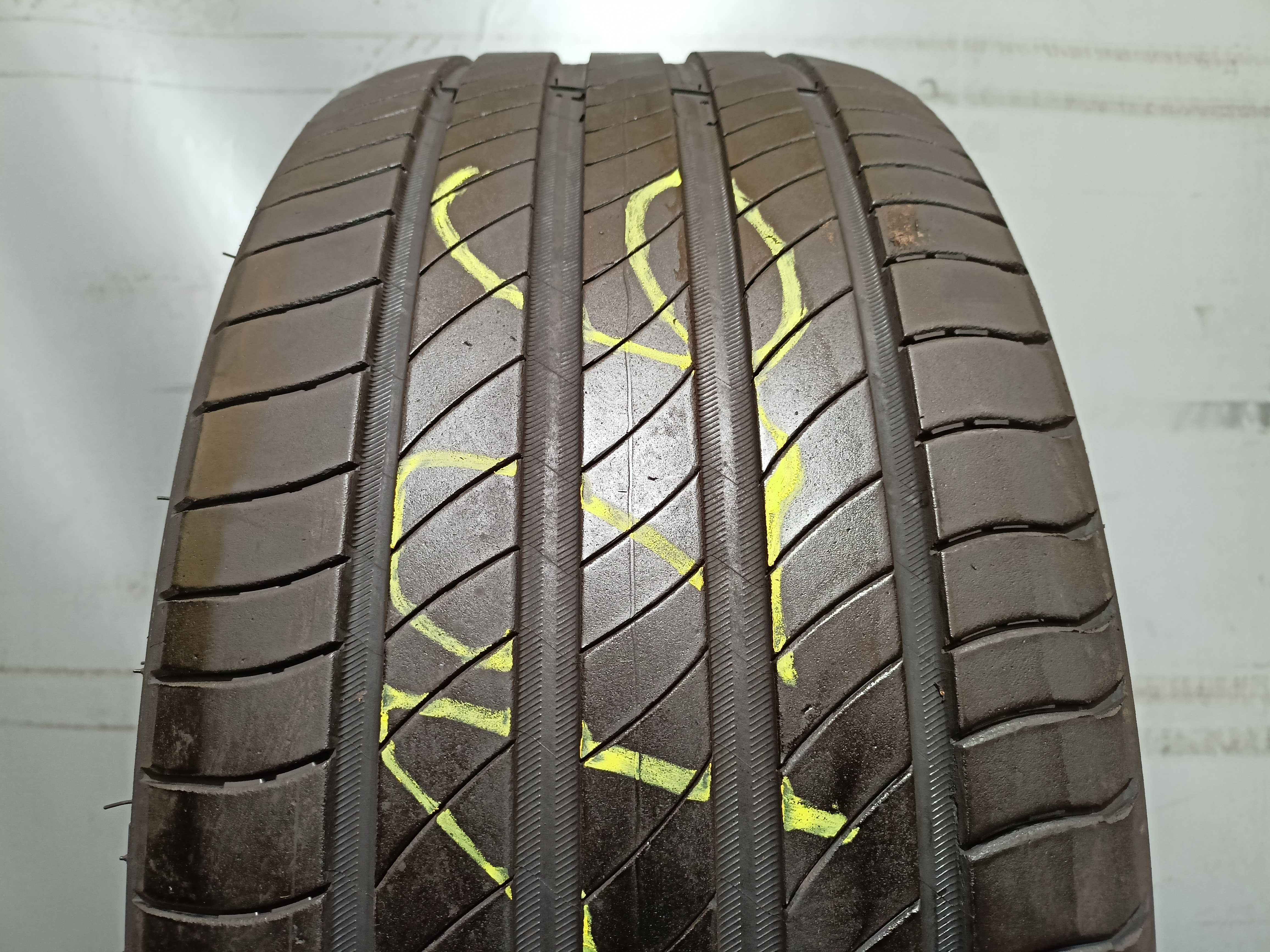 Michelin Primacy 4 235/40/19 2019 rok 96W 4,9mm (126)