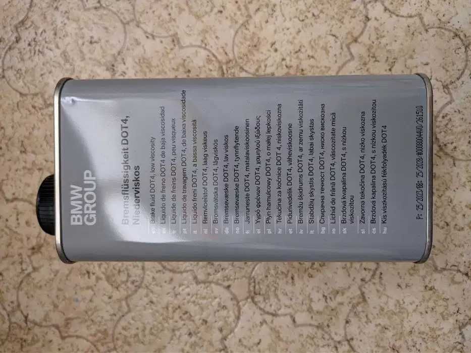 Гальмівна рідина BMW