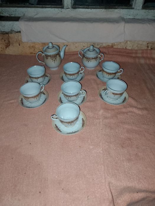 Продам посуд в гарному стані