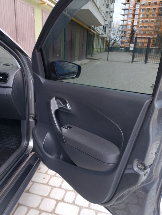 Фольксваген Поло 2011рік.