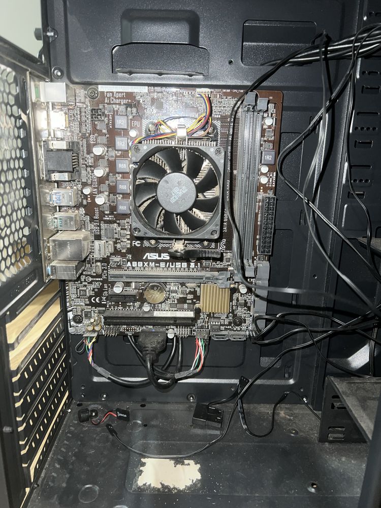 Caixa pc desktop com motherboard