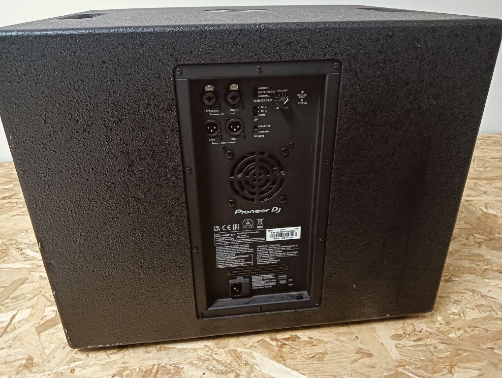 Subwoofer Activo Pioneer DJ XPRS1152S - usado