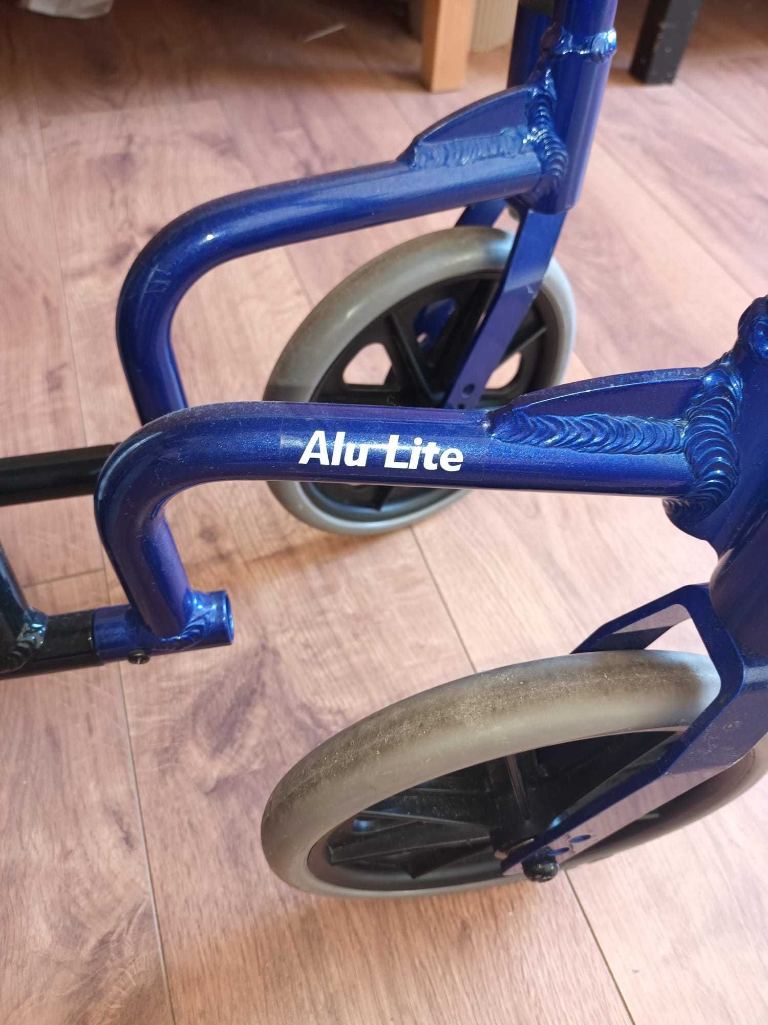 Cadeira de Rodas Alu Lite -  Semi-nova